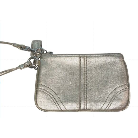 Gold Faux Leather Wristlet Bag Coach‑Inspired Mini OS Metallic Zip Closure - Picture 4 of 5